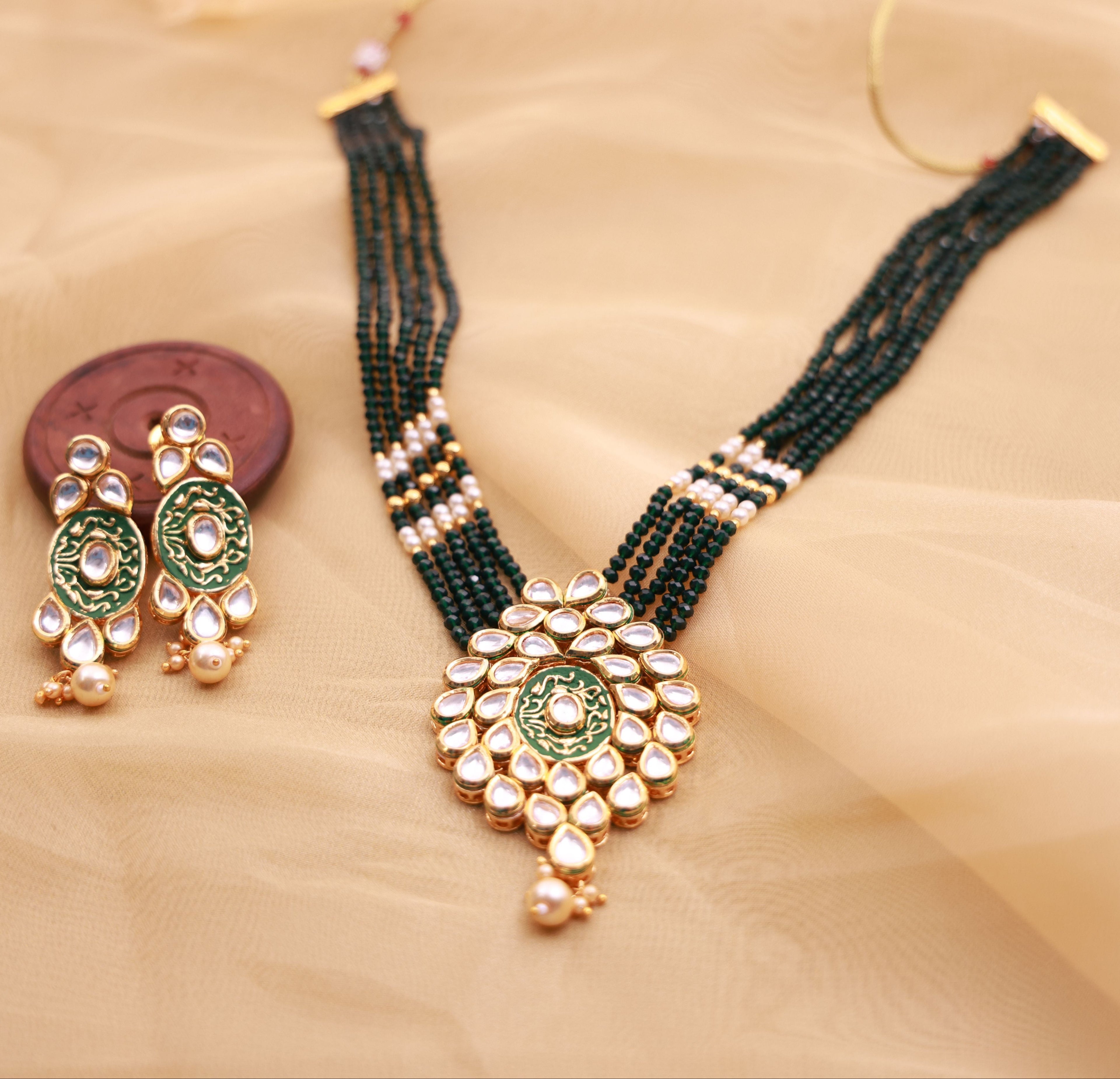 Emerald Beaded Kundan Meenakari Set
