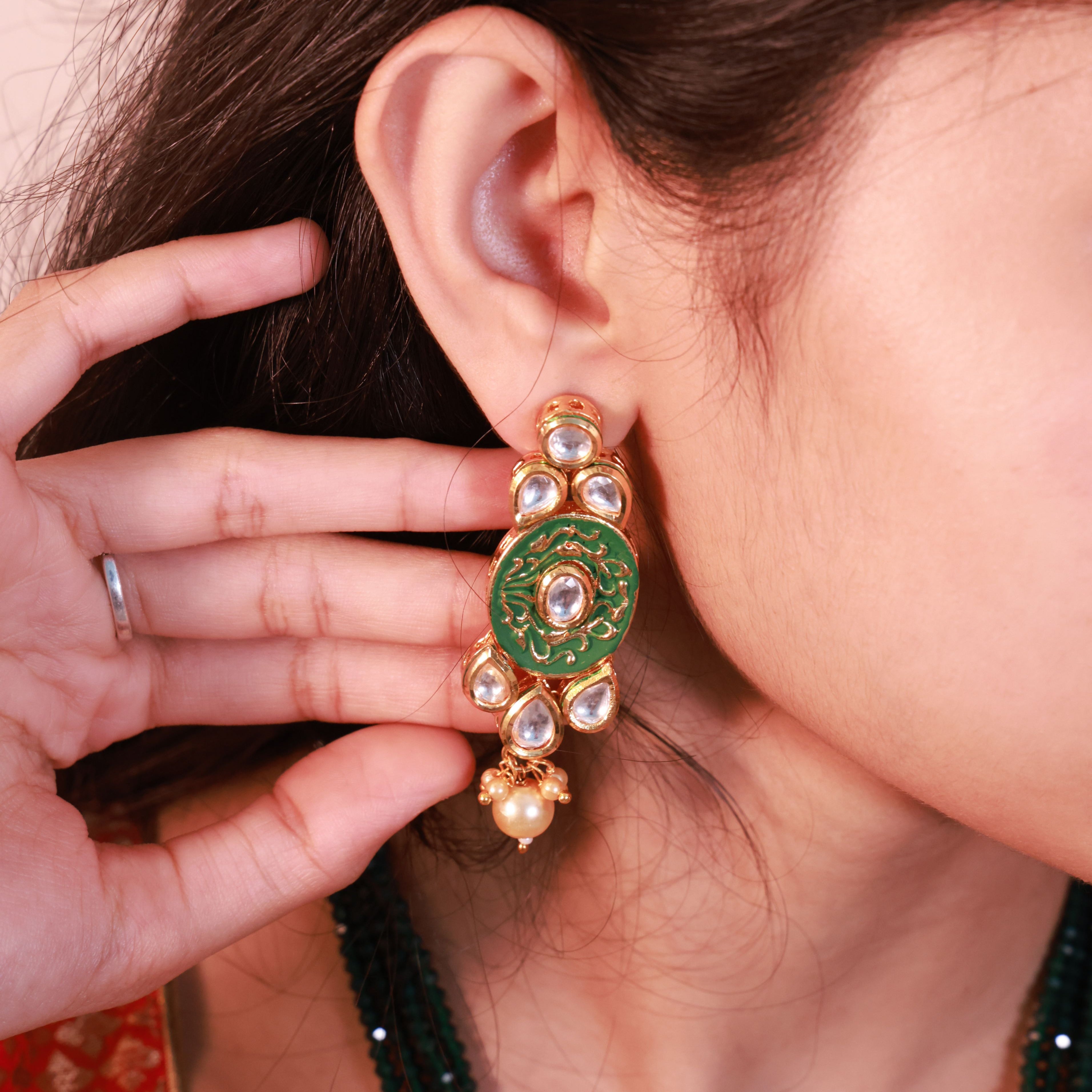 Emerald Beaded Kundan Meenakari Set